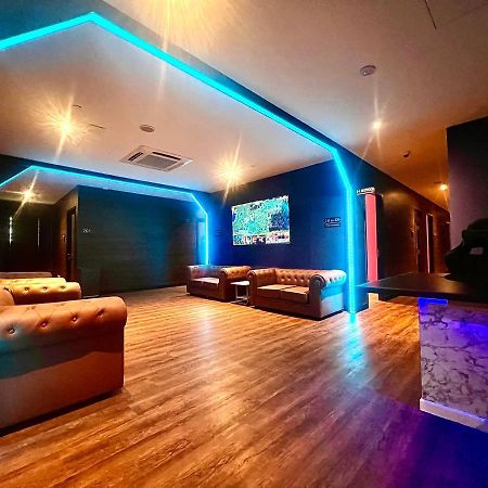 Arena Esports @ Orchard Hotel สิงคโปร์ ภายนอก รูปภาพ